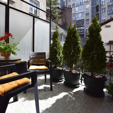 Crown Apartment - Your Most Comfortable Stay Belgrado Buitenkant foto